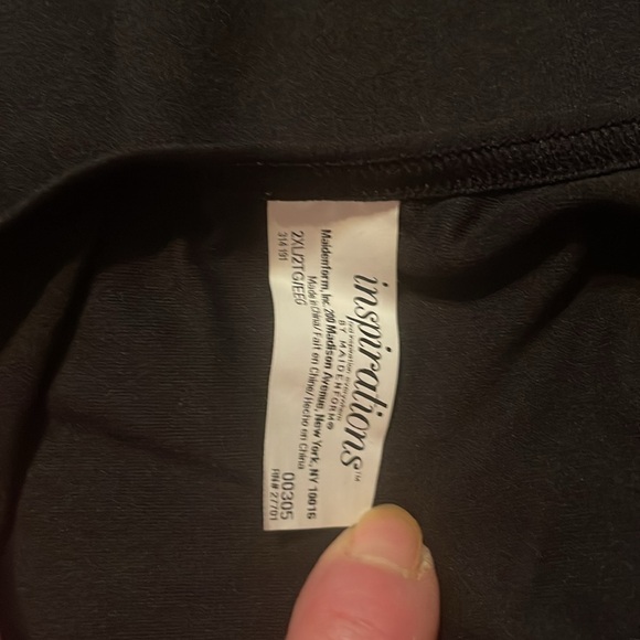 INSPIRATIONS Black Shapewear Cami by Maidenform size 2X - Picture 3 of 5